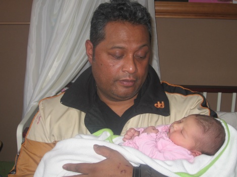 Dit is een broertje van oma Sahertian..oom Simon..papa noemt hem 