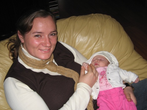 Dit is tante Aimee...dat is een van de beste vriendinnen van papa... en van mama natuurlijk ook...hahaha