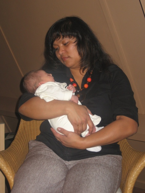 En dit is tante Doivanee..getrouwd met oom Eddie..en een van de beste vriendinnen van papa en mama!