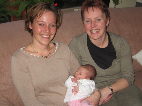 Dit zijn Olga en Rina...zij werken ook samen met mijn mama.